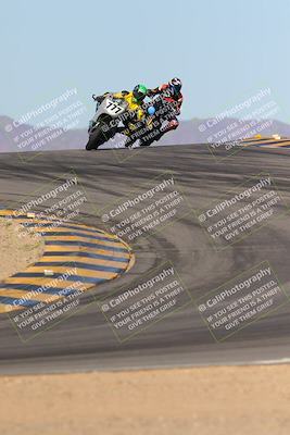 media/Dec-09-2023-SoCal Trackdays (Sat) [[76a8ac2686]]/Turns 9 and 10 (10am)/